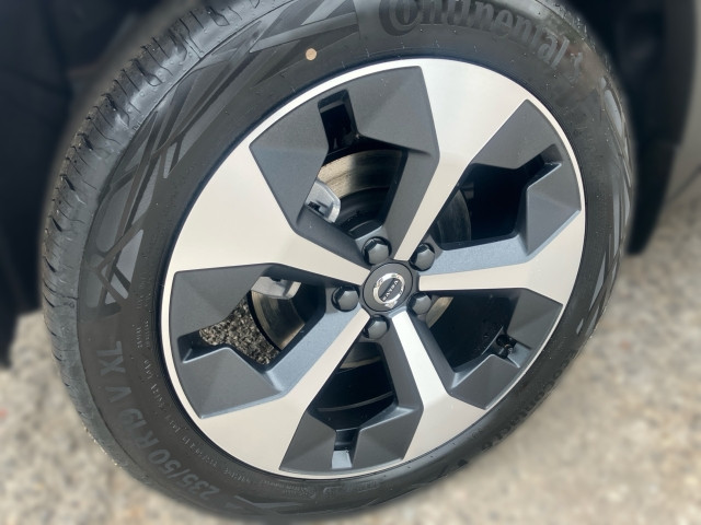 Bild 6: VOLVO PKW XC40 Plus, B3 Mild Hybrid, Benzin, Dark