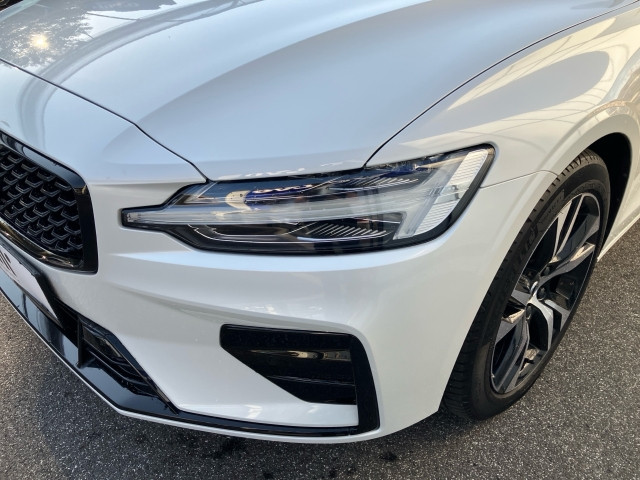 Bild 11: VOLVO PKW V60 Plus, B4 Mild Hybrid, Diesel, Dark