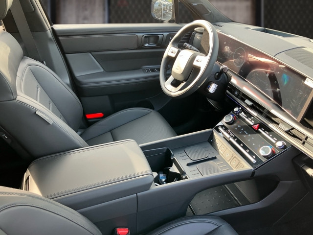 Bild 5: Hyundai Santa Fe (MX5) Calligraphy 1.6 T-GDI PHEV 4WD