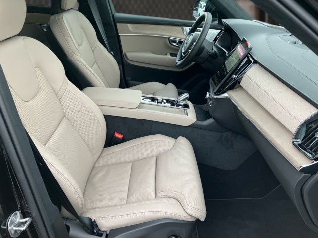 Bild 5: VOLVO PKW XC90 Ultra, T8 AWD Plug-in Hybrid, Elektrisch/Benzin, Bright