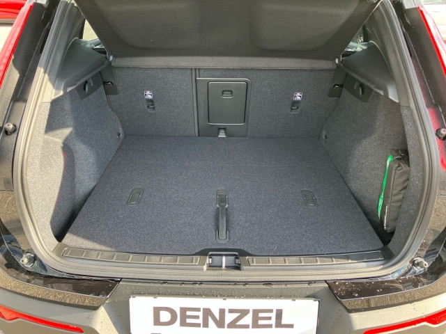 Bild 9: VOLVO PKW EX40 Black Edition Ultra, Twin Motor Performance, Vollelektr