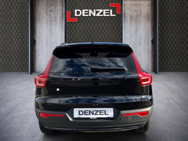 Bild 10: VOLVO PKW EX40 Black Edition Ultra, Twin Motor Performance, Vollelektr