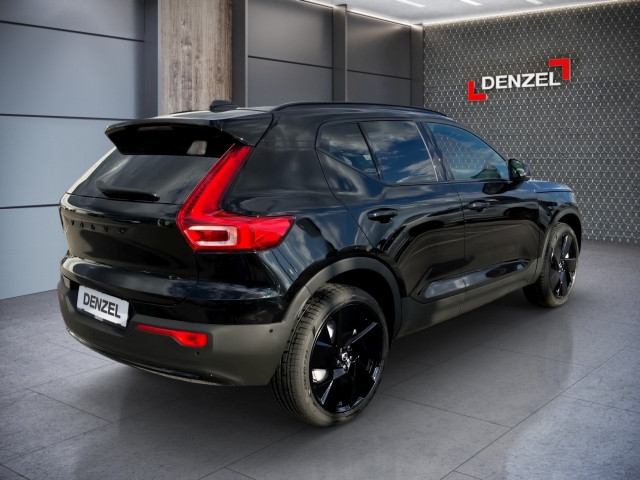 Bild 3: VOLVO PKW EX40 Black Edition Ultra, Twin Motor Performance, Vollelektr