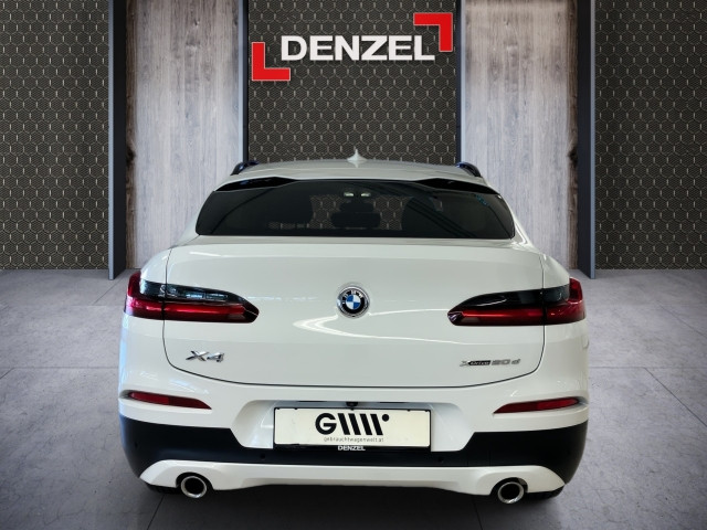 Bild 10: BMW X4 xDrive 20d 48 V A