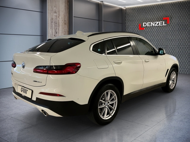 Bild 3: BMW X4 xDrive 20d 48 V A