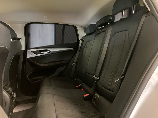 Bild 8: BMW X4 xDrive 20d 48 V A