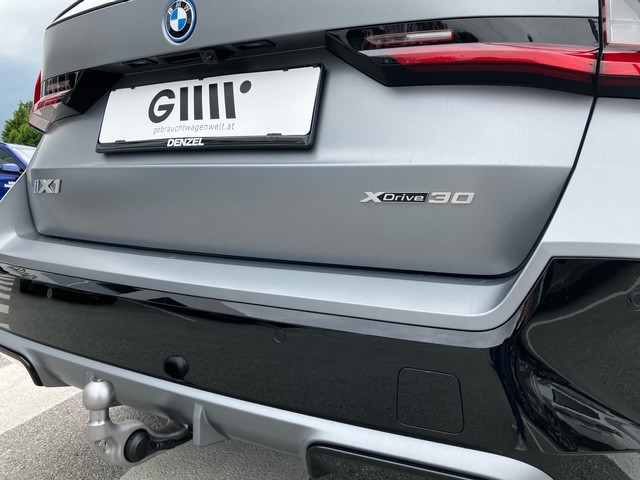 Bild 13: BMW iX1 xDrive30 U11