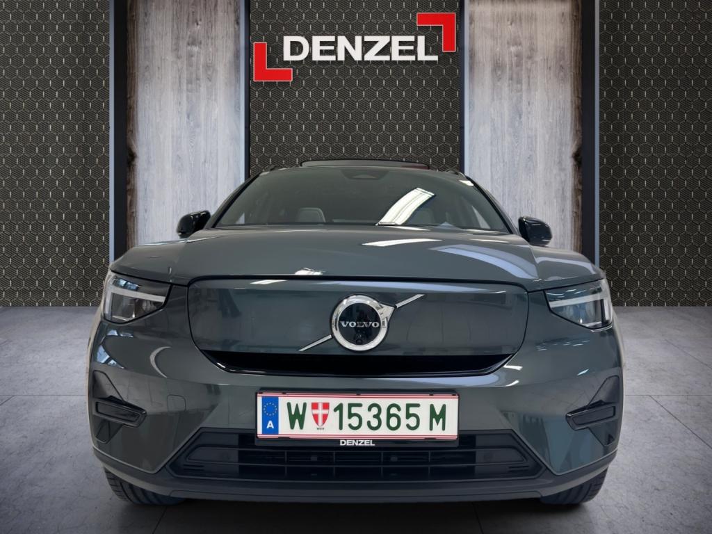 Bild 11: VOLVO PKW EX40 Ultra Single Motor Extended Range