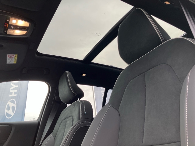 Bild 14: VOLVO PKW XC40 Plus, B3 Mild Hybrid, Benzin, Dark