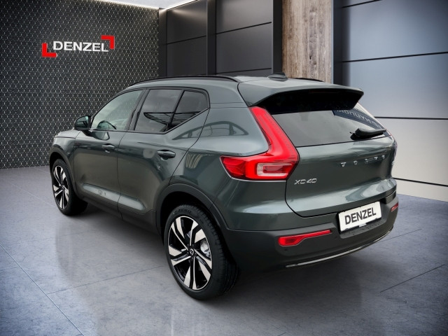 Bild 2: VOLVO PKW XC40 Plus, B3 Mild Hybrid, Benzin, Dark