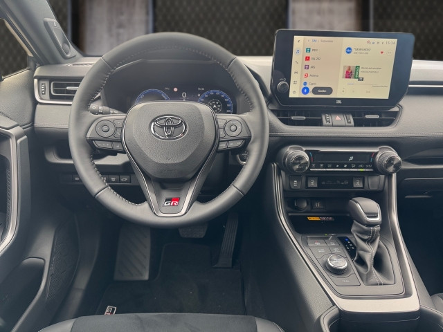 Bild 6: Toyota RAV4 Active 2,5, 306 PS 4x4 Plug-In