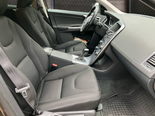 Bild 5: VOLVO PKW XC60 D3 Kinetic