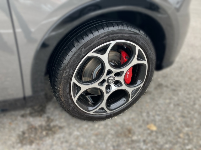 Bild 4: Alfa Tonale Sprint PHEV e-AWD 280