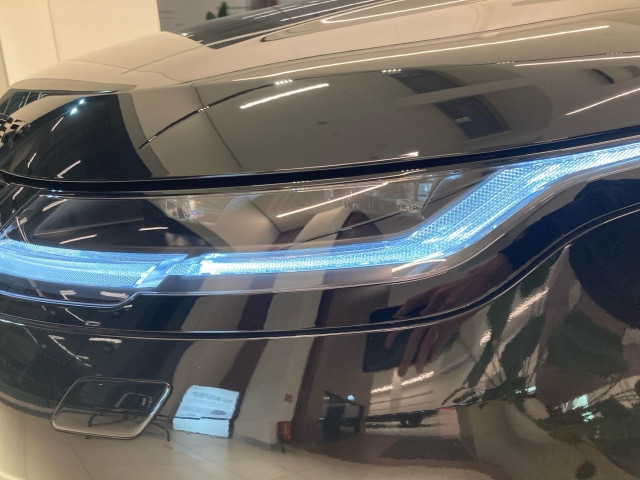 Bild 2: Land Rover Range Rover Evoque P270 Dynamic SE