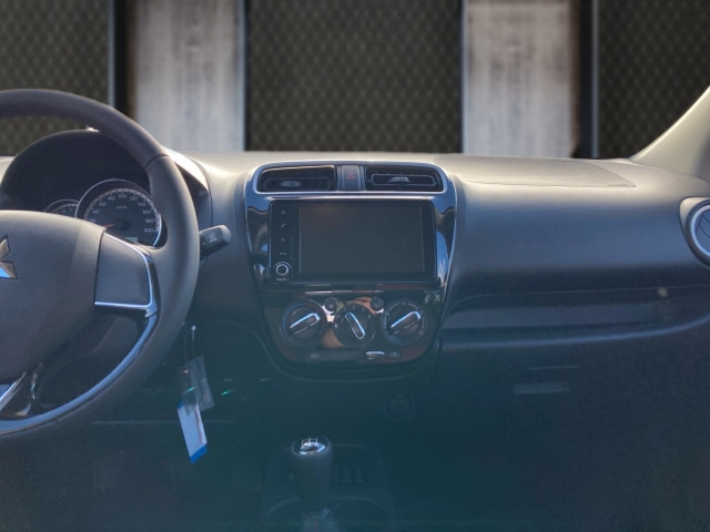 Bild 7: Mitsubishi Space Star 1,2 Invite AS&G SDA 45 Jahre Edition