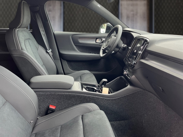 Bild 5: VOLVO PKW EX40 Plus, Single Motor Extended Range, Vollelektrisch