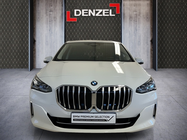 Bild 12: BMW 218d Active Tour B47