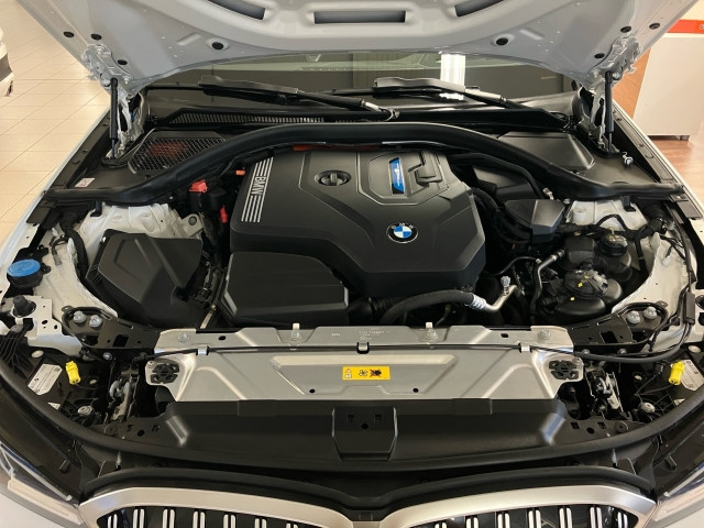 Bild 14: BMW 330e xDrive Touring G21