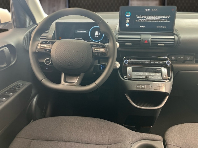 Bild 6: Hyundai INSTER Smart Line 42kWh