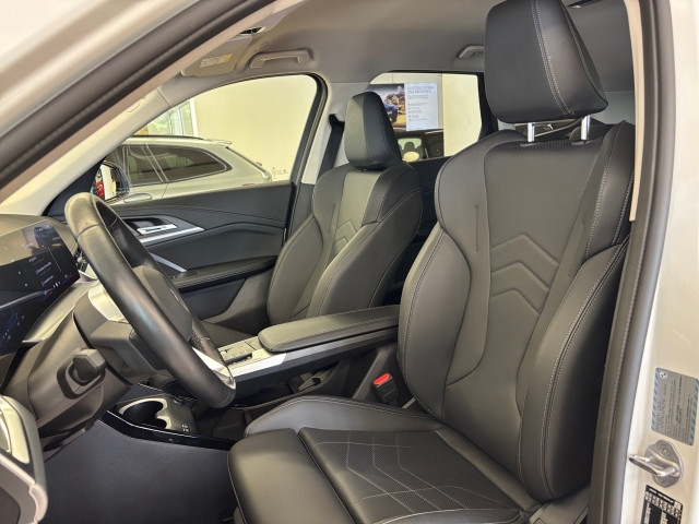 Bild 13: BMW iX1 xDrive30 U11 XE2