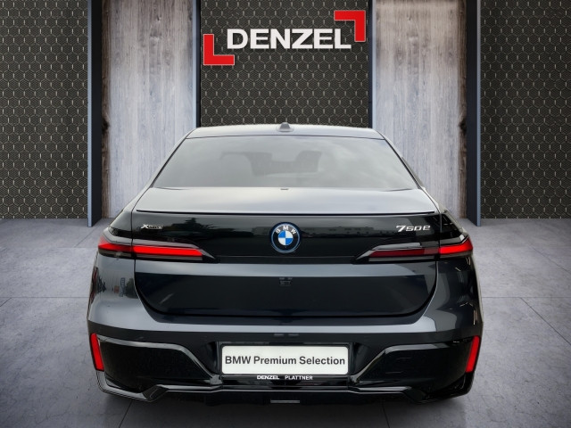 Bild 12: BMW 750e xDrive Limousine G70 XB1