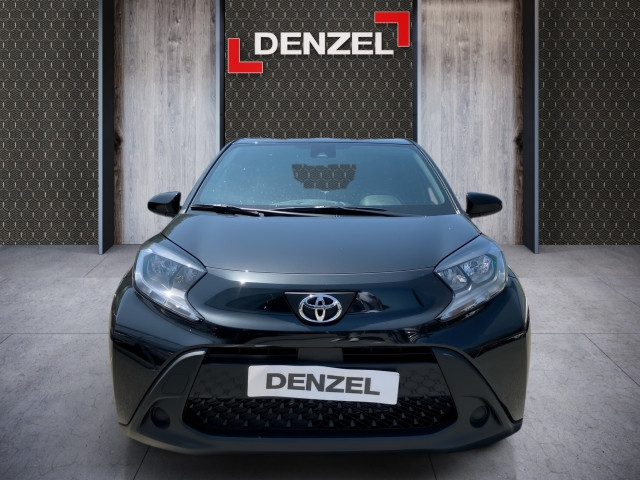Bild 12: Toyota AYGO X 1,0 l Play