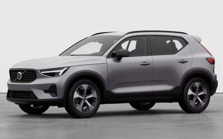 Bild 0: VOLVO PKW XC40 Plus, B3 Mild Hybrid, Benzin, Dark