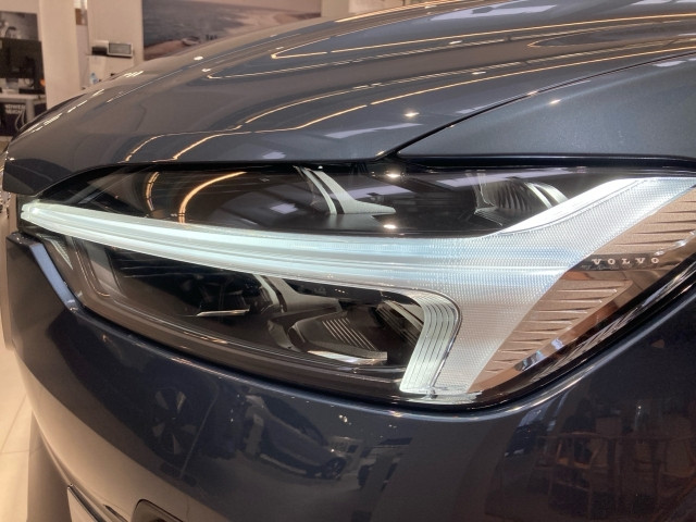 Bild 3: VOLVO PKW XC60 T6 PHEV Plus Bright AWD