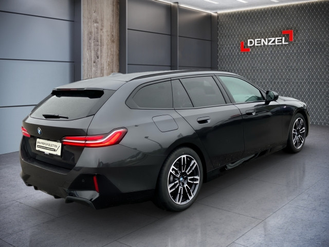 Bild 3: BMW 520d xDrive Touring G61 B47