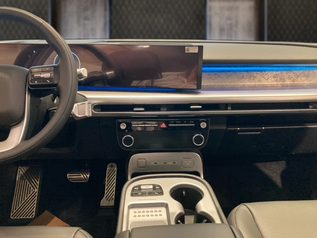Bild 7: Hyundai IONIQ 9 Calligraphy 110 kWh 4WD 96c71-O1/2/3
