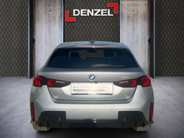 Bild 10: BMW 120 5-Türer F70 B38