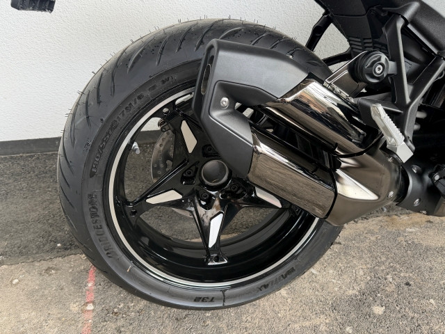 Bild 2: BMW Motorrad R 1300 R