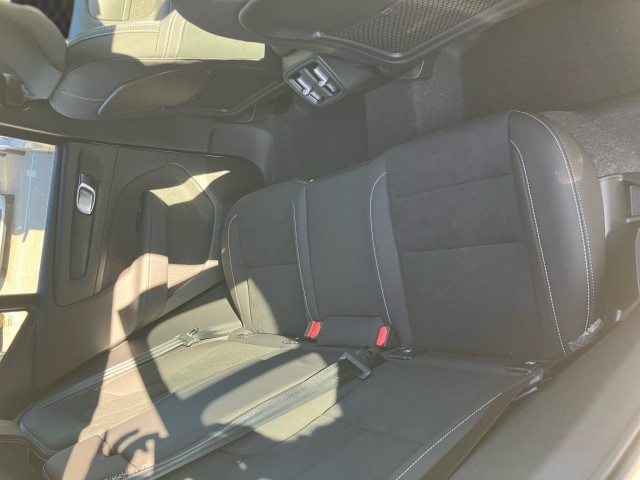 Bild 8: VOLVO PKW XC40 Plus, B3 Mild Hybrid, Benzin, Dark