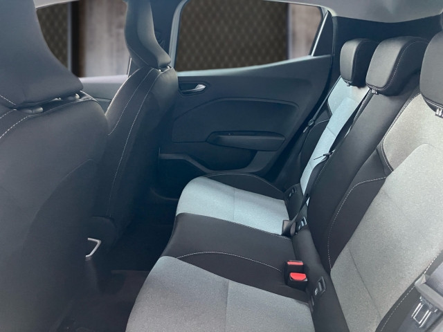 Bild 8: Mitsubishi Colt 1,0 MPI Turbo YUKI Invite C 26