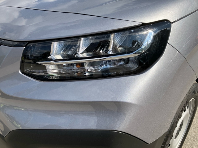 Bild 11: Fiat Transporter Doblo DoKa Serie 3 L2 BlueHDI 100 MT