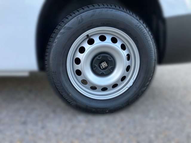 Bild 4: Fiat Transporter Doblo DoKa Serie 3 L2 BlueHDI 100 MT