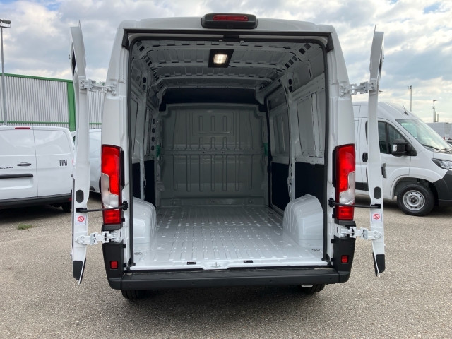 Bild 9: Fiat Transporter Ducato Serie 2 Maxi Kastenwagen L2H2 3500 140 MT