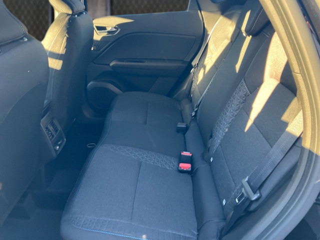 Bild 6: Mitsubishi ASX 1,8 HEV YUKI Invite S+C AT 26