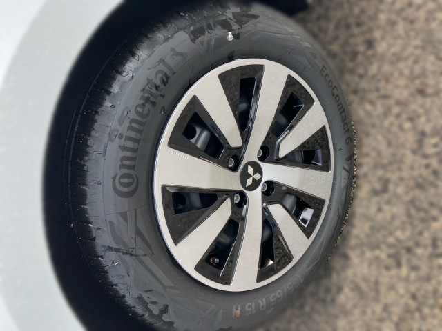 Bild 4: Mitsubishi Colt 1,0 MPI Turbo YUKI Invite C 26