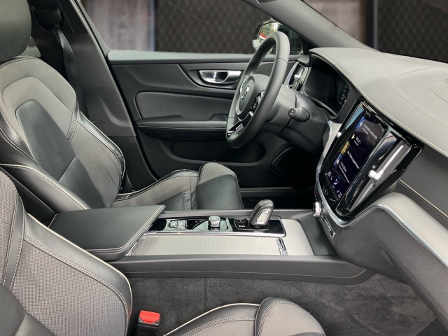 Bild 5: VOLVO PKW V60 B3 A R-Design