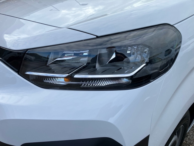 Bild 11: Fiat Transporter Scudo Serie 3 KW XL BlueHDi 145 S&S 6-Gang