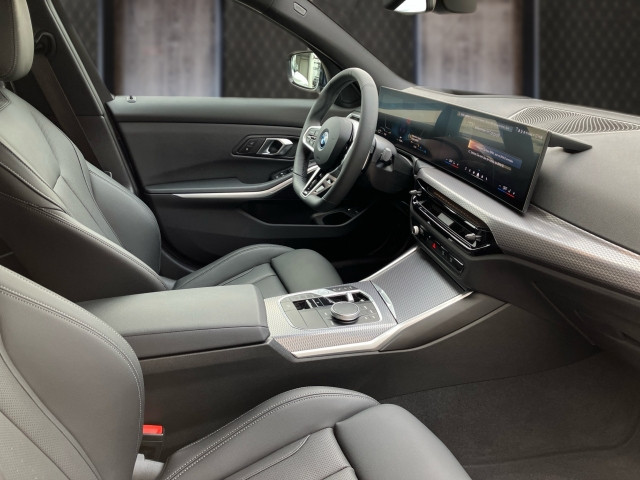 Bild 5: BMW 330e xDrive Limousine G20