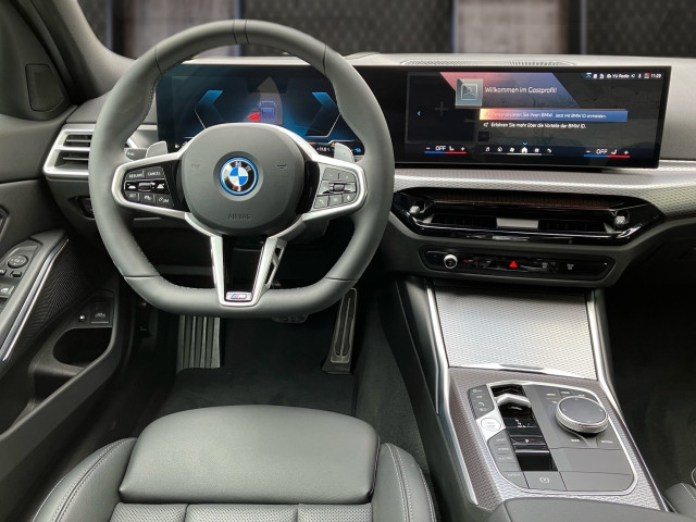 Bild 6: BMW 330e xDrive Limousine G20