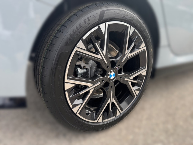 Bild 4: BMW 120 5-Türer F70 B38