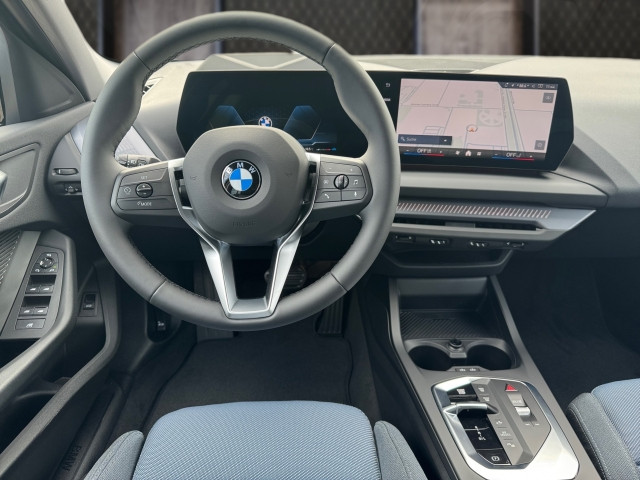 Bild 6: BMW 120 5-Türer F70 B38