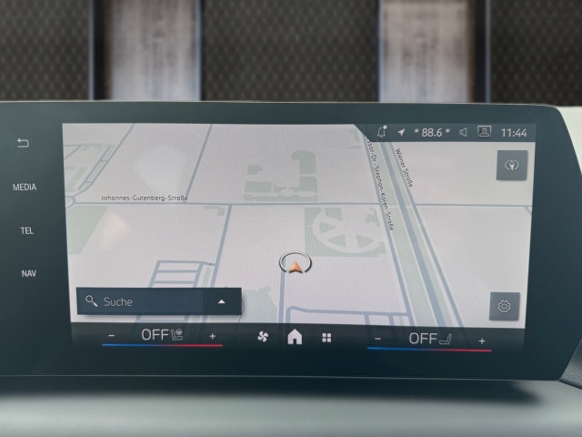 Bild 7: BMW 120 5-Türer F70 B38