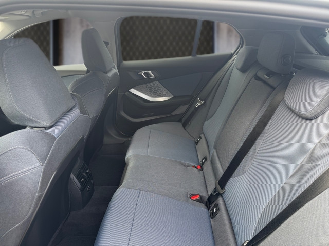 Bild 8: BMW 120 5-Türer F70 B38