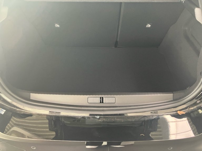 Bild 9: Opel Corsa GS 1.2 Direct Injection Turbo (74kW/100PS) 6-Gang