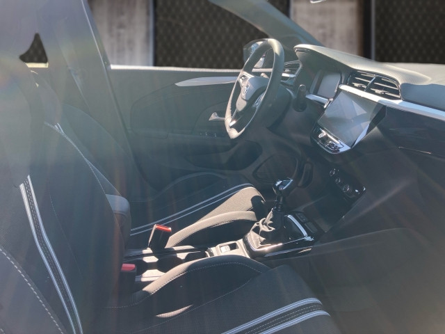 Bild 5: Opel Corsa GS 1.2 Direct Injection Turbo (74kW/100PS) 6-Gang