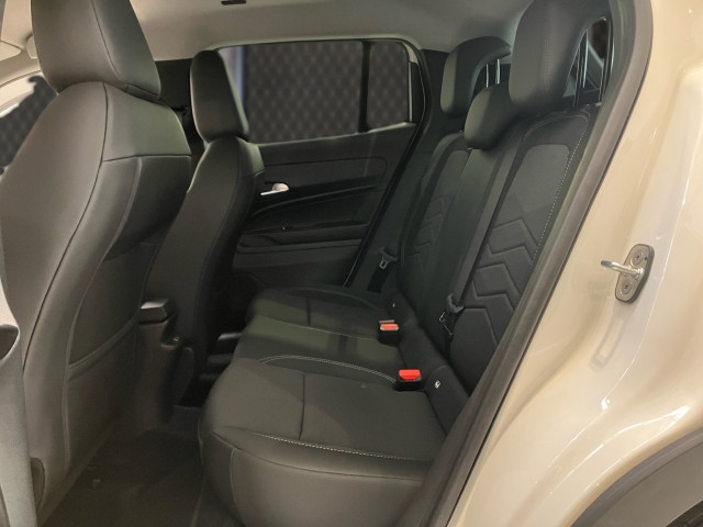 Bild 8: Jeep Avenger MHEV MY25 1.2 e-DCT6 e-Hybrid Altitude